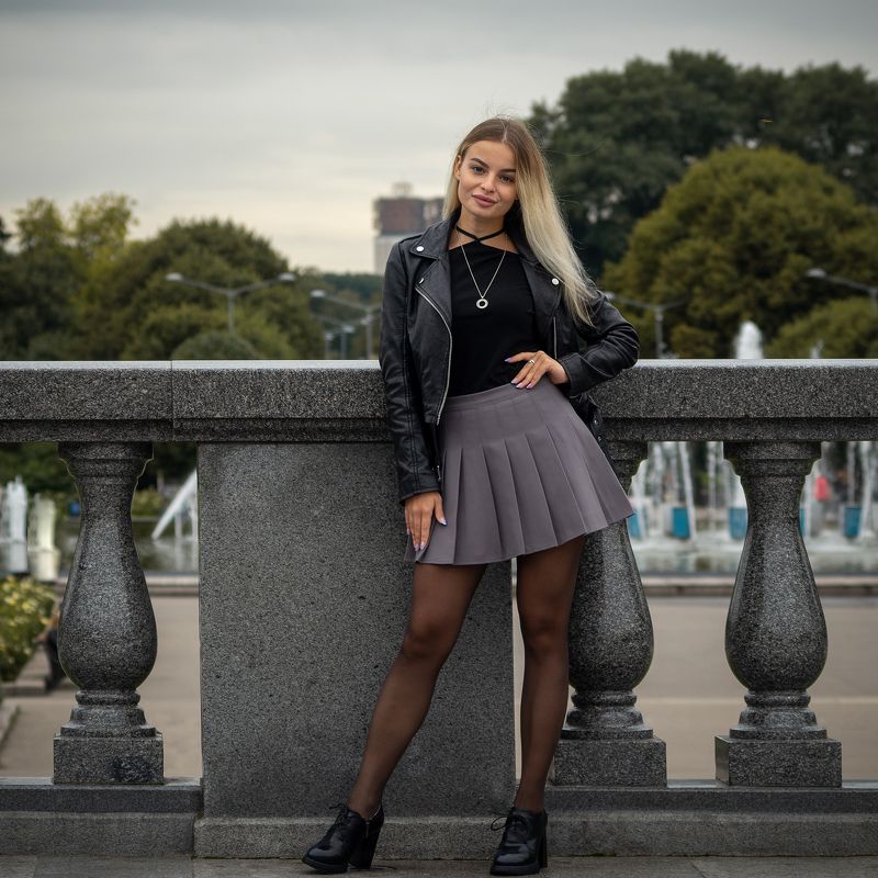 стрит, красивая девушка, женский портрет, концептуальное Настяphoto preview