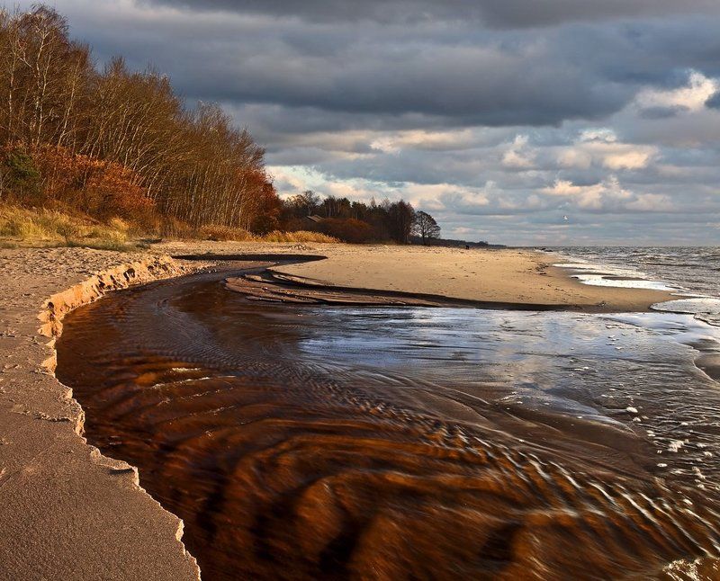 Про ручеек который добежал до моряphoto preview