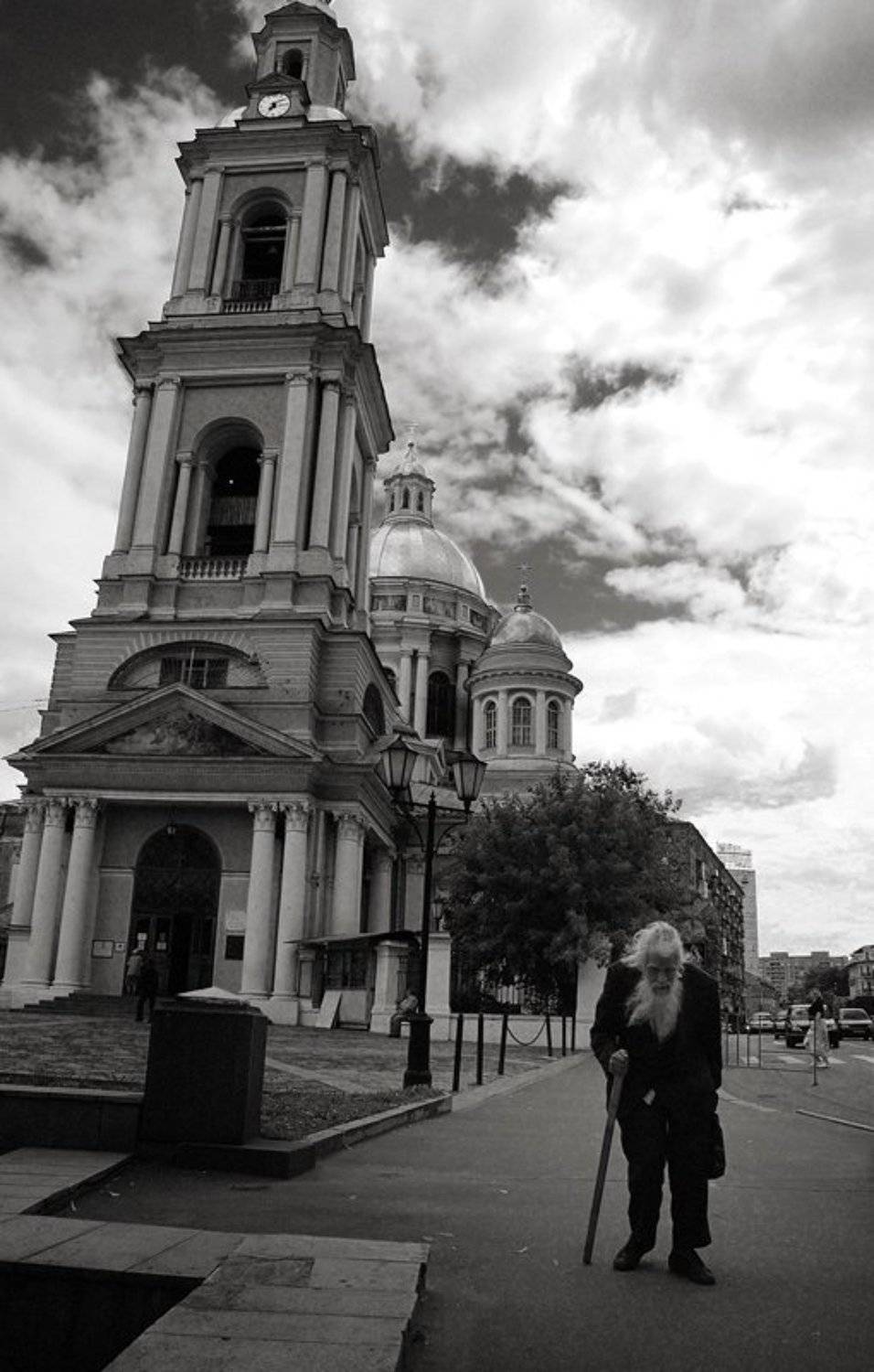 проходящие мимо. Автор: Сергей Дужников город, москва, Сергей Дужников