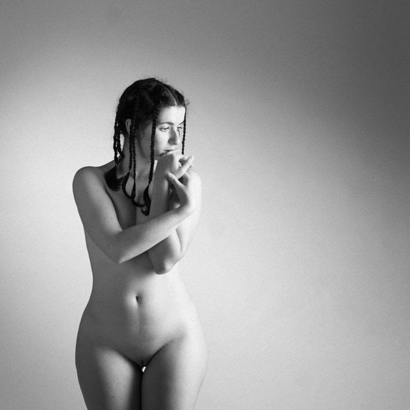 ню Период взаимонепонимания с миромphoto preview