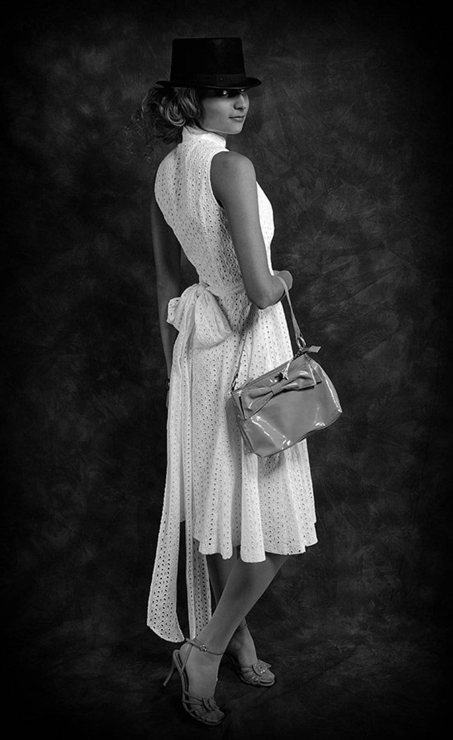 FemiZorro. Автор: Борис Никитин девушка,платье,сумка,зорро,zorro, Борис Никитин