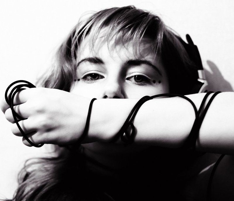 девушка (***)photo preview