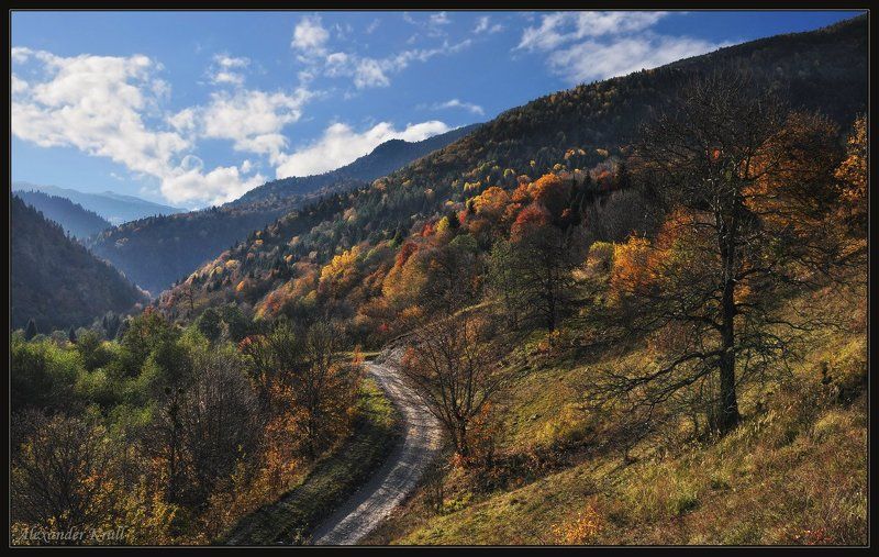 кавказ, кчр, горы, осень По дороге в осенние горы...photo preview