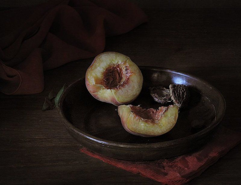 Блюдо, Натюрморт, Персик Персикphoto preview