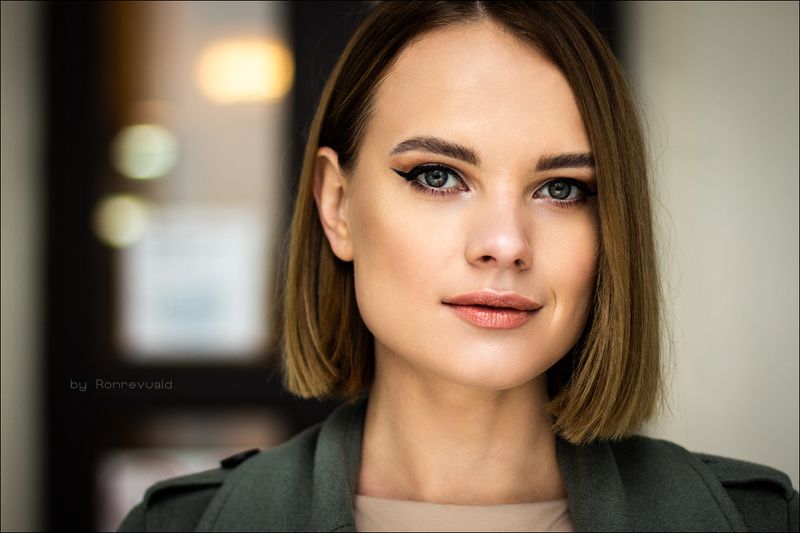 girl,woman,eyes,beauty,portrait,fashion,light,девушка,портрет,свет, глаза Kristinaphoto preview