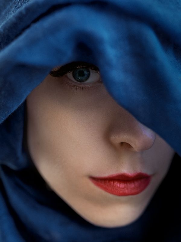 #photo #photosession? #portraits #Ukraine #model #studio #blu #tfp #exotic #eyes #east #art #poltava #girl #head #interesting #портрет #полтава #фотограф #фото Жаннаphoto preview