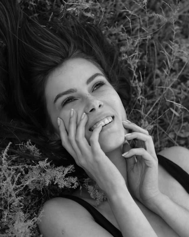 портрет, девушка, чб  ***photo preview