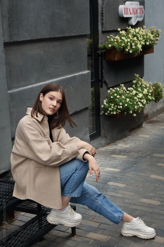 девушка, портрет, улица Шалунья  фото превью