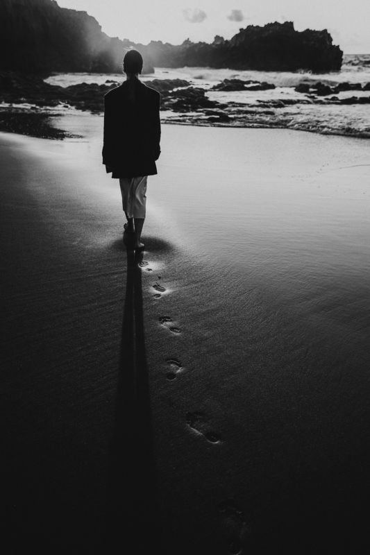 people,girl,lady,жанр,mood,soul,девушка,nature,film,фотография,mountains,чб,mountains,black,b&w Blackphoto preview