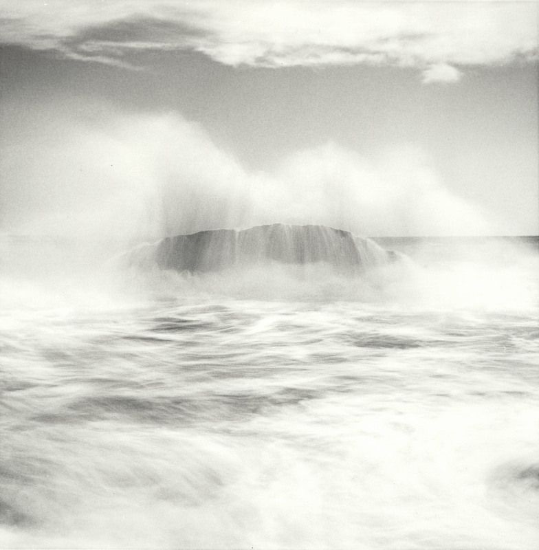 filmphotography, analogphotography, darkroomphotography, silvergelatineprint, b&w, blackandwhite Appears, plays and disappears # 2photo preview