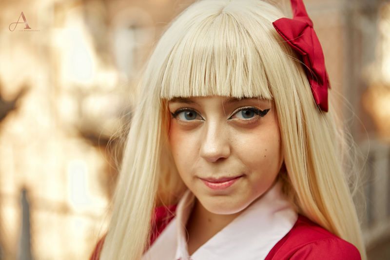 cosplay photo preview