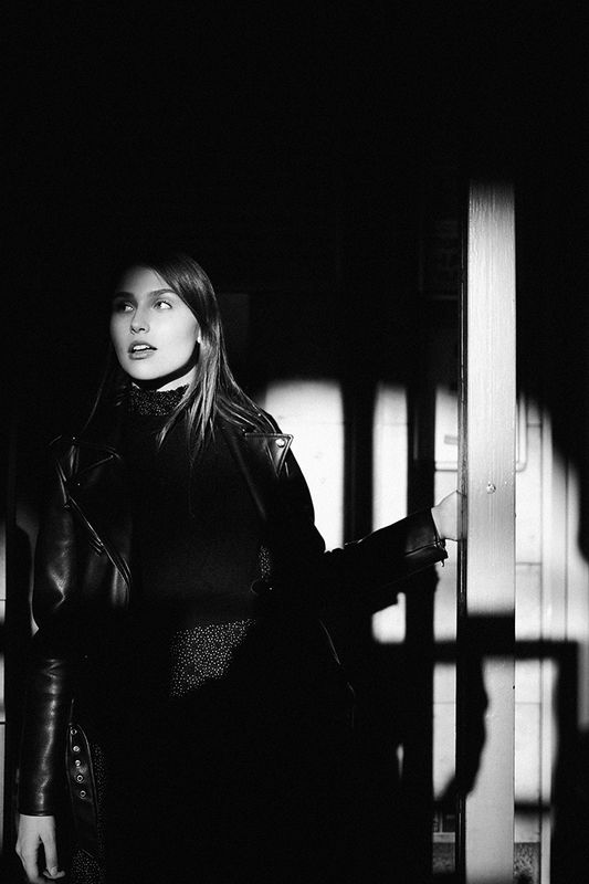model, portrait, girl, street, lifestyle, blackandwhite, shadows, Ксения Корнееваphoto preview