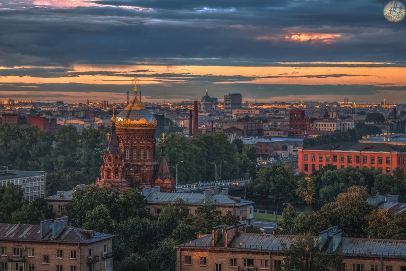 Над городом. От Гутуевского острова на восток. Санкт-Петербургphoto preview