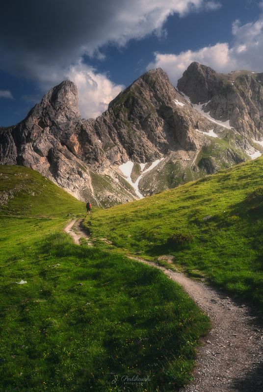 alps, dolomites, mountains On the trailphoto preview