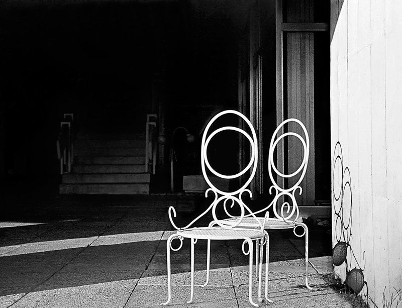 Вход в гостинницу.photo preview