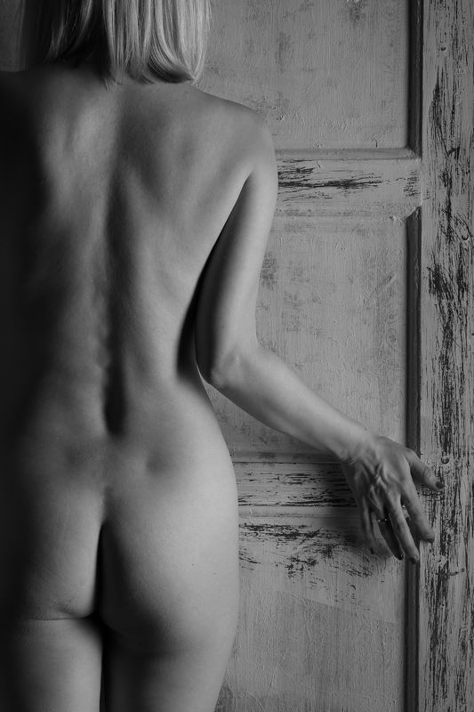 Дверь фото превью