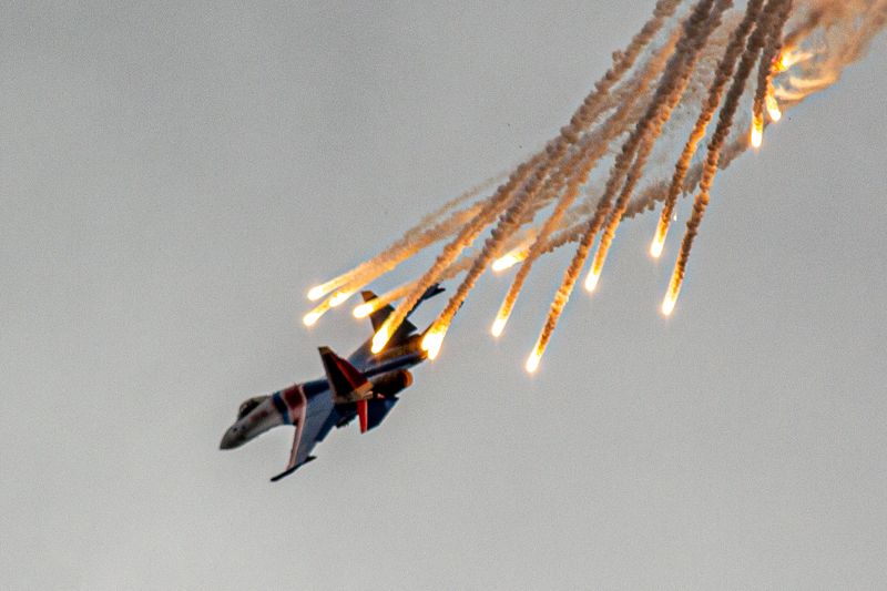 самолет, облака, истребитель, СУ, МИГ, скорость, истребители, вооружение, россия, ВВС, самолеты, гром photo preview