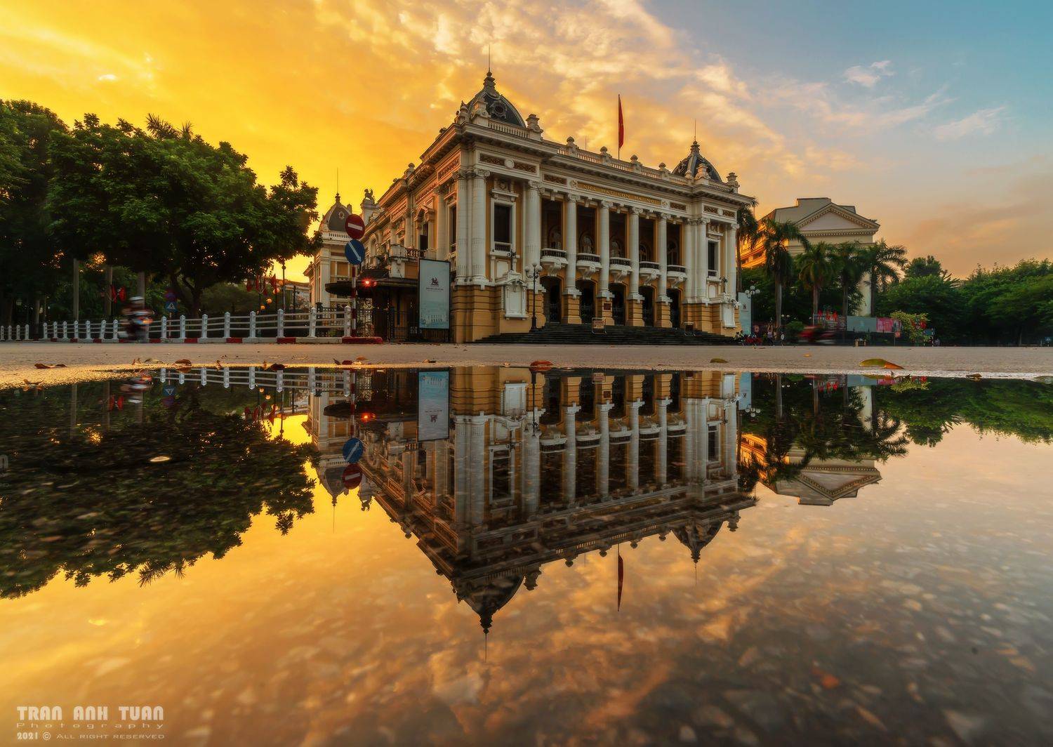 Asian, Vietnam, Hanoi, Architecture, Building, Nikon, Laowa, Reflection, Sunrise, Anh Tuấn Trần