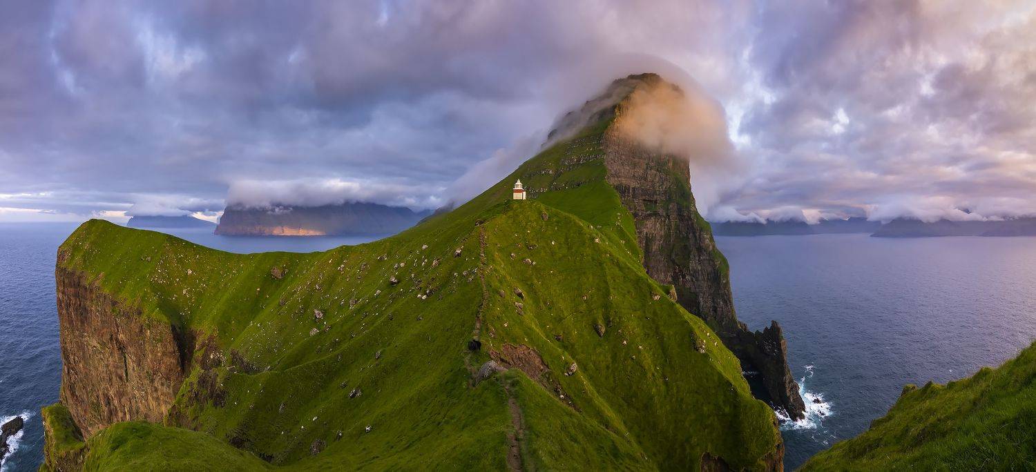 Кальсой. Автор: Антон Петрусь фареры, закат, остров,, Антон Петрусь
