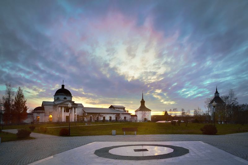 И в окнах отблески закатаphoto preview