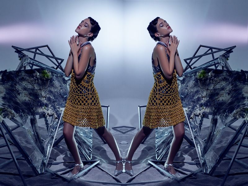 Фешн, женский портрет, ростовой портрет Параллельные мирыphoto preview