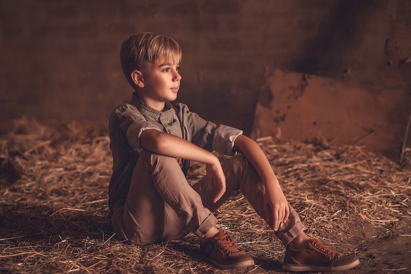 портрет, мальчик, дети, ествественный свет На закате летаphoto preview