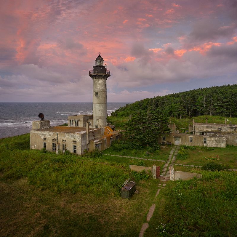 сахалин, мыс свободный, маяк тонин Сахалин. Маяк Тонинphoto preview