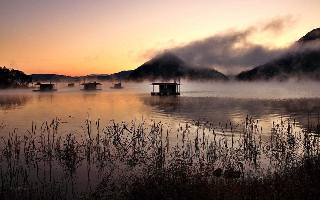 Fishing ground inthe morning. Автор: 박 경 수 , 박 경 수