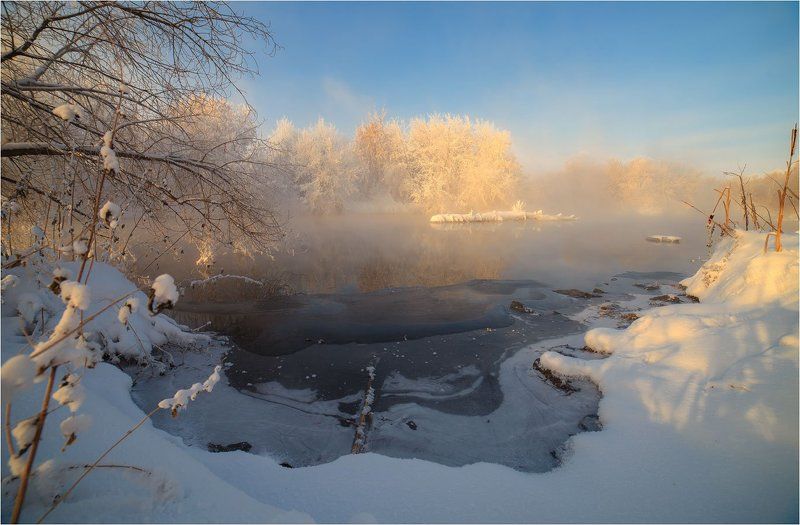 Солнечный свет холодного утраphoto preview