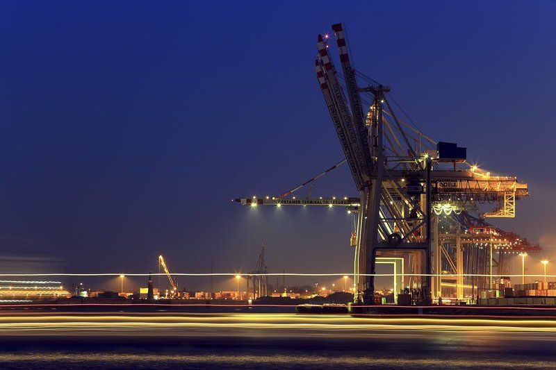 Гигантыphoto preview