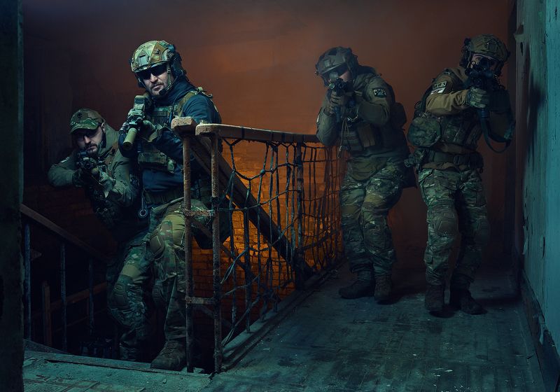 фото, постановочная фотография, фотосессия, портрет, мужской портрет, photo, photographer, military, art, fineart Съемка для страйкбольной команды St_Districtphoto preview