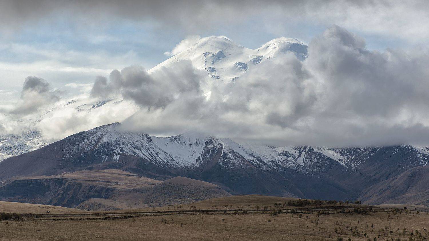 Elbrus. Автор: Ефимов Александр пейзаж, горы, эльбрус, осень, облака, landscape, mountains, elbrus, autumn, clouds, Ефимов Александр