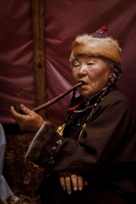 В тувинской юртеphoto preview