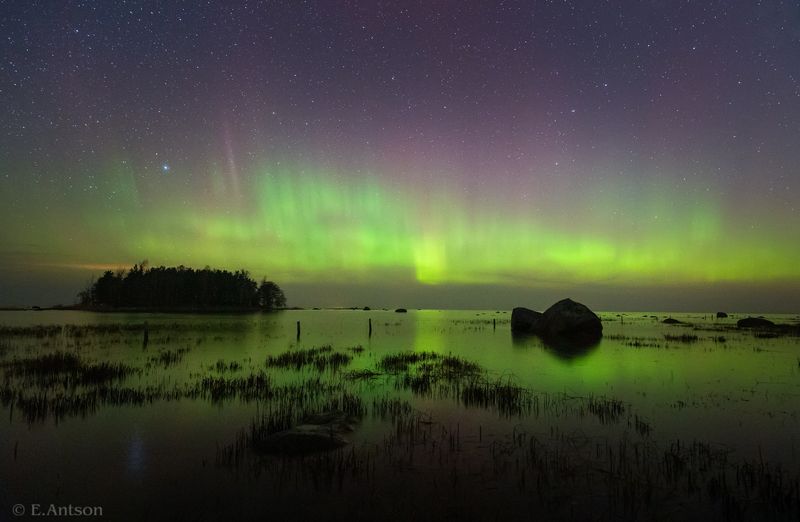 пейзаж, природа, ночь, эстония, полярное сияние Небесные изумрудыphoto preview