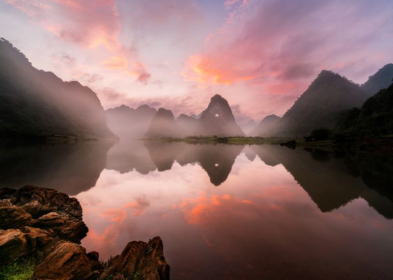 Man in Nui Thungphoto preview