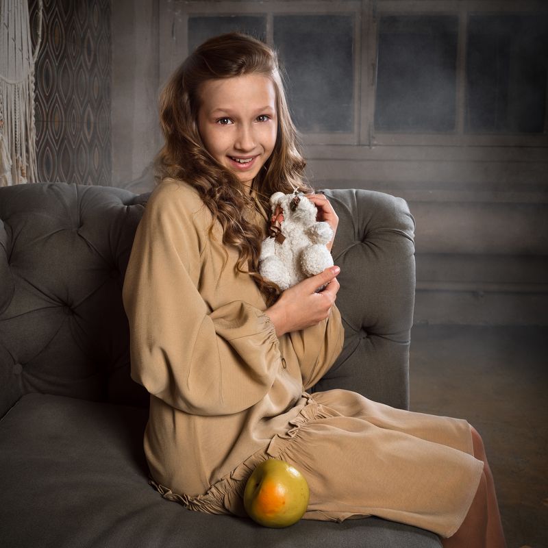 студийный портрет, детский портрет Ассольphoto preview