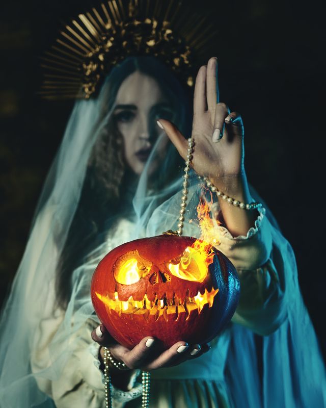 halloween, portrait, female portrait, fine art, портрет, женский портрет, хелоуин Halloweenphoto preview