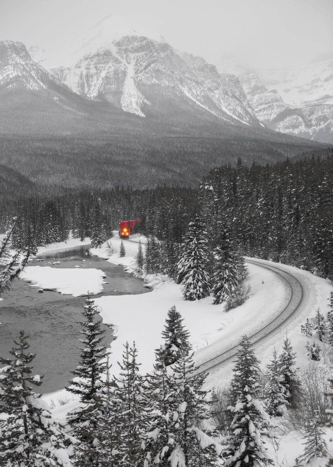 SPOT. Автор: Evgeny Chertov canada, morant, curve, train, Evgeny Chertov