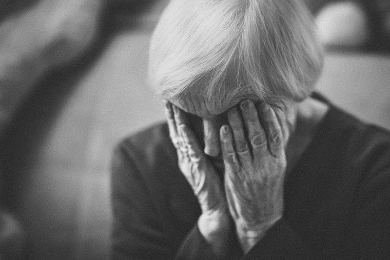 Устала...photo preview