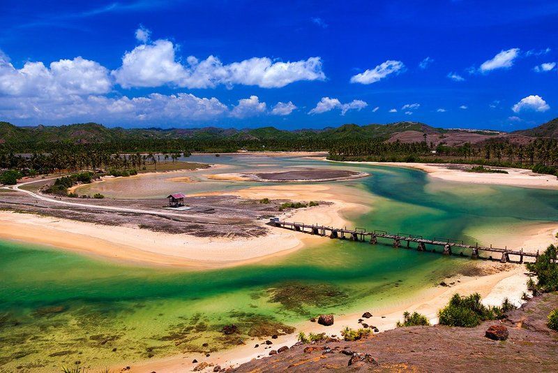 Морское побережье острова Ломбок, Индонезия.photo preview