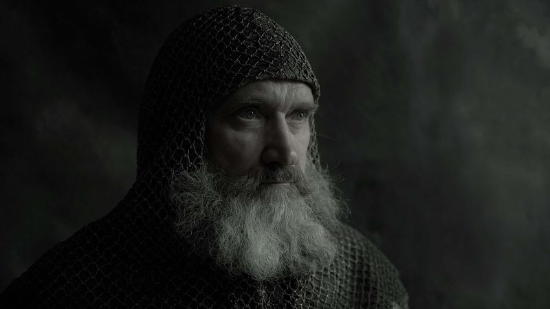 #мужской_портрет #бородатый_мужчина #студийный_портрет Воинphoto preview