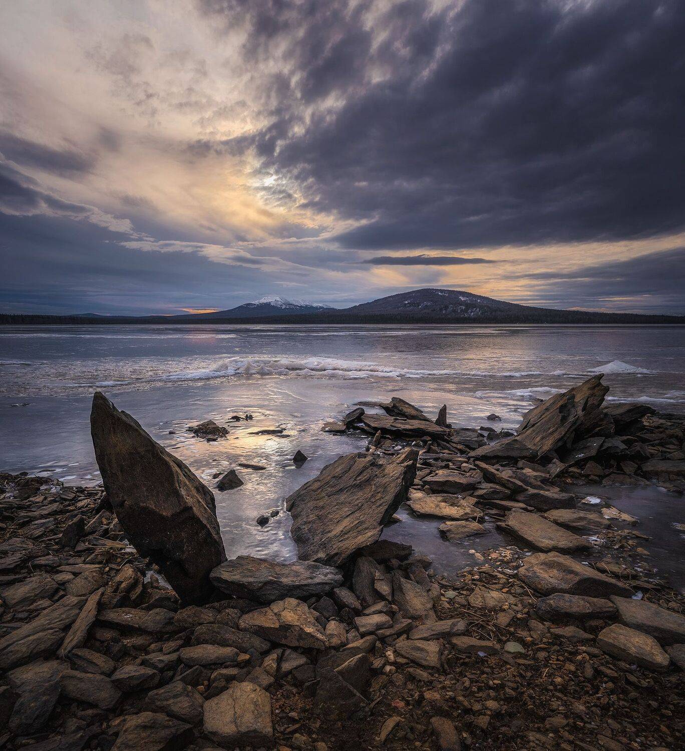 , Сергей Межин