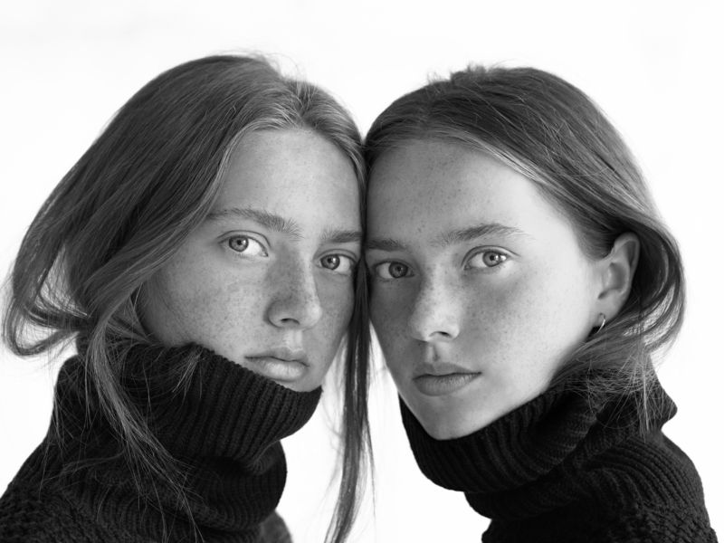 Сестрыphoto preview