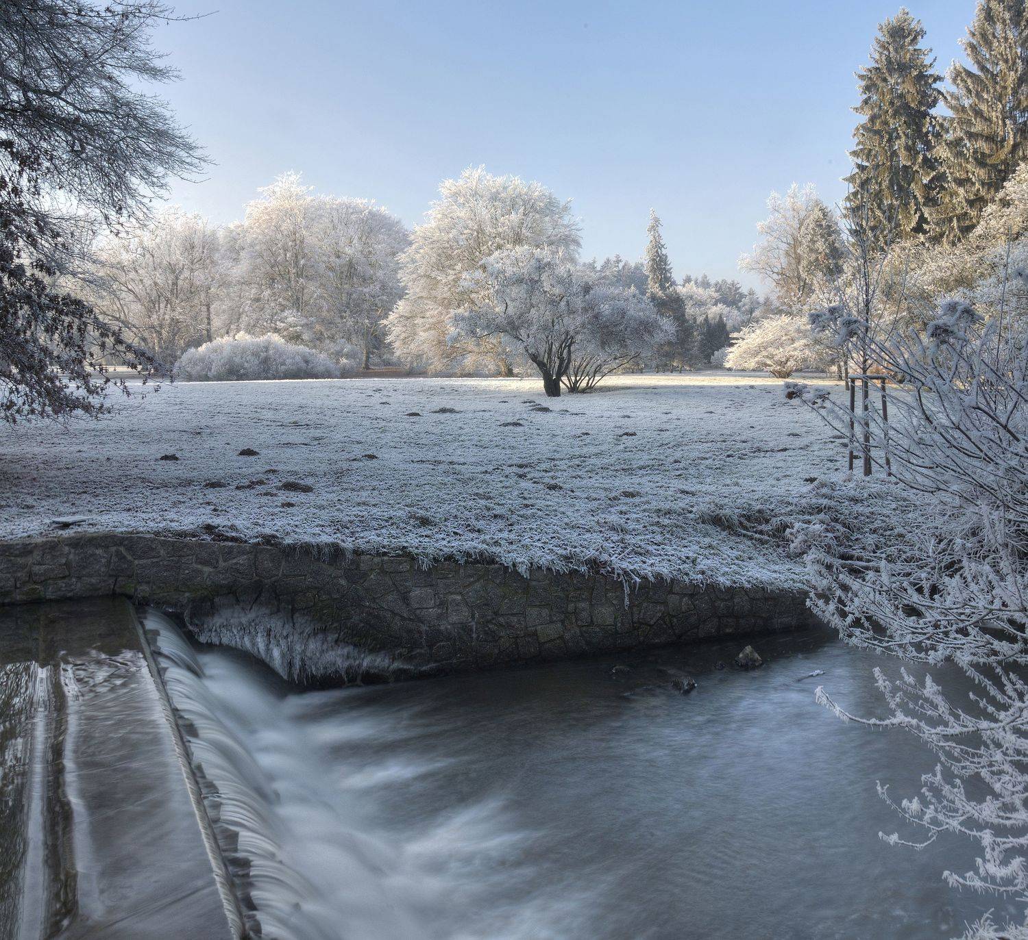 Заморозок.. Автор: Александр Беляев , Александр Беляев