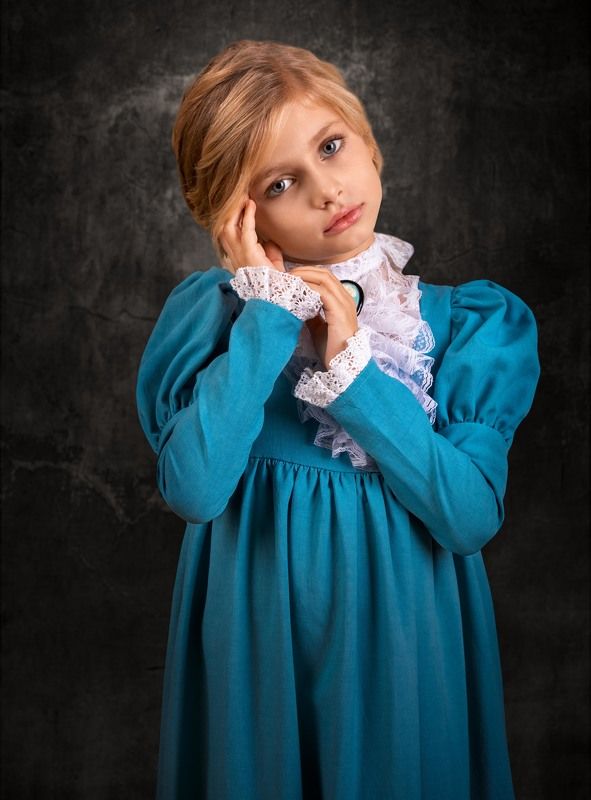 студийный портрет, детский портрет, семейный, концептуальное Алина-Викторияphoto preview