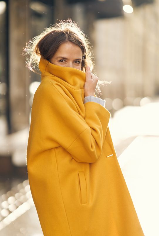 woman, female, fall, autumn, street, sun, sunny, saint-petersburg, commercial, photoshoot, shooting, yellow, color, color, November in Saint-Petersburgphoto preview