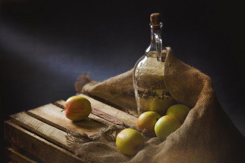 Натюрморт про яблочки фото превью