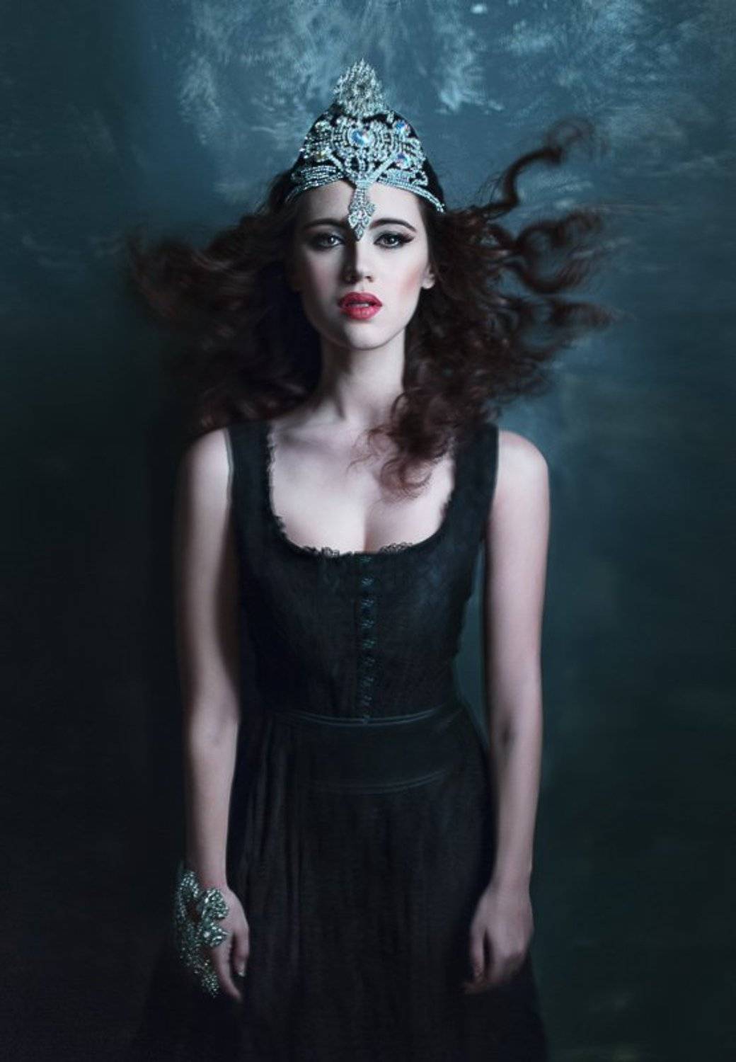 Портрет девушки, Юрий Жданов