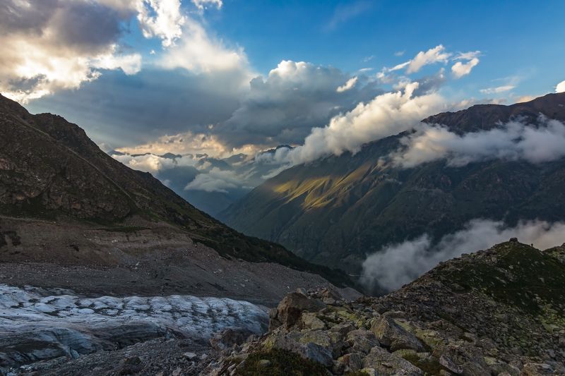 горы,восхождение,кавказ,облака вечерний свет...photo preview