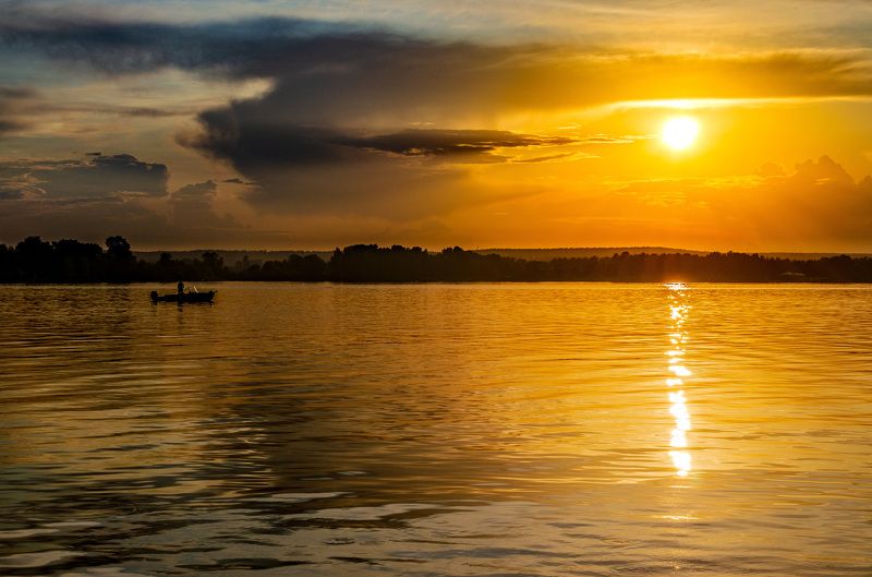 солнце, закат, река, силуэт, пейзаж Закатphoto preview